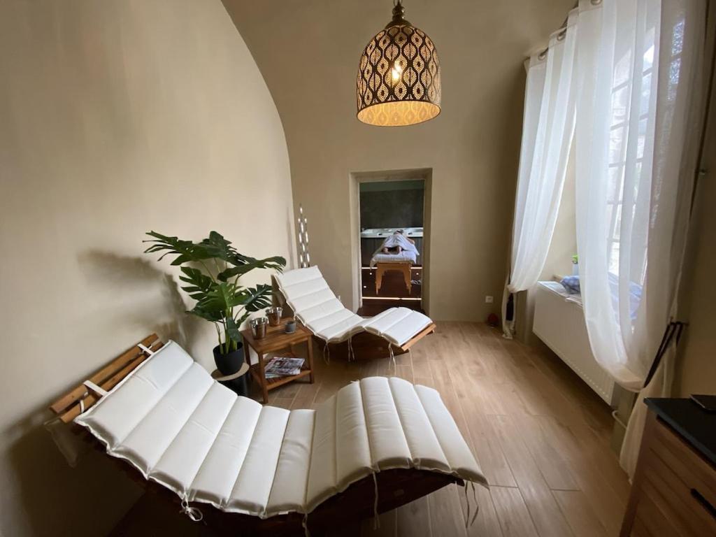 Domaine Saint Michel & Spa Tamerville Экстерьер фото